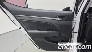 Hyundai Avante, 2017 — миниатюра 14