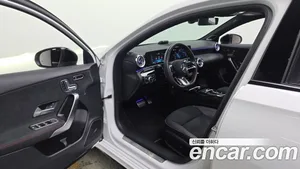 Mercedes-Benz A-Class, 2025 — миниатюра 13