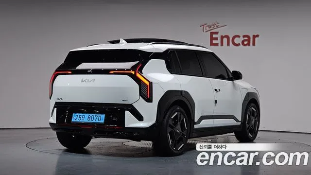 Kia EV3, 2024 — фото автомобиля из Кореи