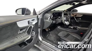 Mercedes-Benz CLA-Class, 2021 — миниатюра 13