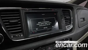Kia Carnival, 2015 — миниатюра 17