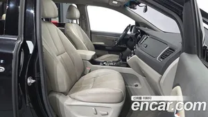 Kia Carnival, 2015 — миниатюра 18