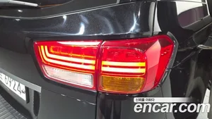 Kia Carnival, 2015 — миниатюра 9