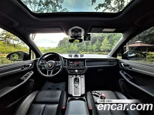 Porsche Macan, 2021 — миниатюра 7
