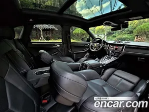 Porsche Macan, 2021 — миниатюра 10