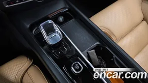 Volvo V60, 2024 — миниатюра 12