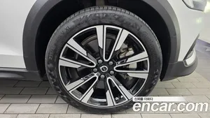 Volvo V60, 2024 — миниатюра 7