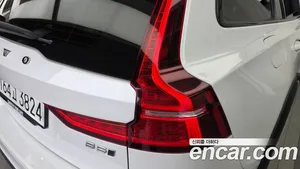 Volvo V60, 2024 — миниатюра 9