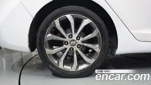 Hyundai Avante, 2013 — миниатюра 5