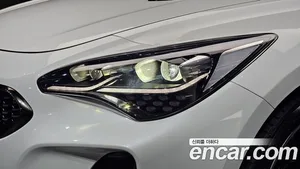 Kia Stinger, 2017 — миниатюра 8