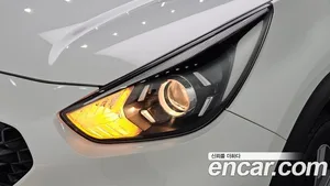 Kia Niro, 2021 — миниатюра 8
