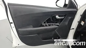 Kia Niro, 2021 — миниатюра 14