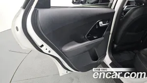Kia Niro, 2021 — миниатюра 15