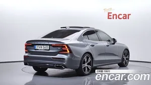 Volvo S60, 2019 — миниатюра 1