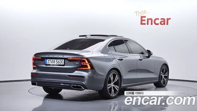 Volvo S60, 2019 — фото автомобиля из Кореи