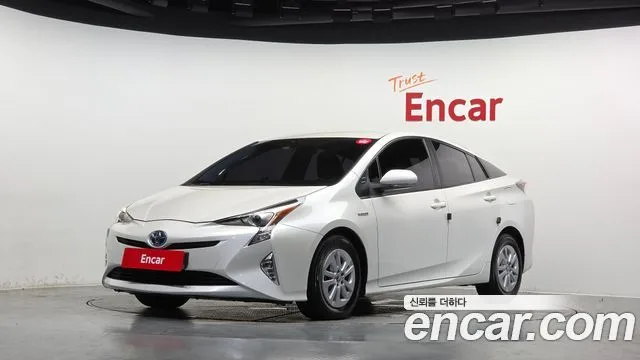 Toyota Prius, 2016 — фото автомобиля из Кореи