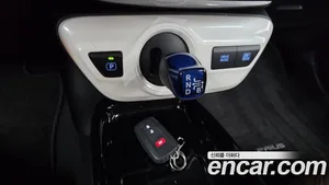 Toyota Prius, 2016 — миниатюра 9