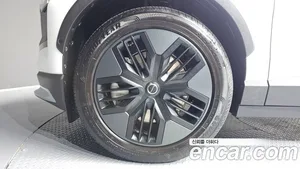 Volvo EX30, 2025 — миниатюра 4