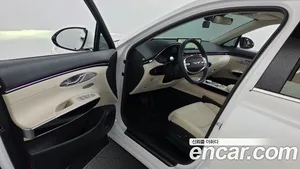 Genesis GV70, 2021 — миниатюра 13