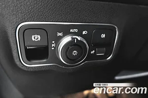 Mercedes-Benz GLB-Class, 2021 — миниатюра 19