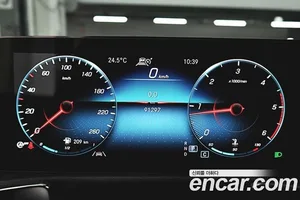 Mercedes-Benz GLB-Class, 2021 — миниатюра 20
