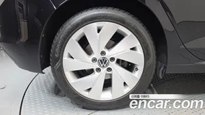 Volkswagen Golf, 2022 — миниатюра 5