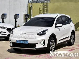 Kia Niro, 2023 — миниатюра 3
