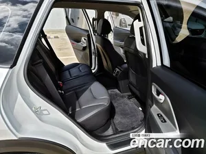 Kia Niro, 2023 — миниатюра 13