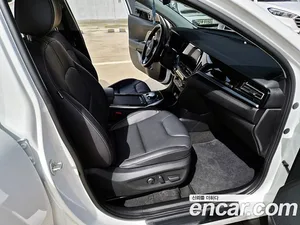Kia Niro, 2023 — миниатюра 14