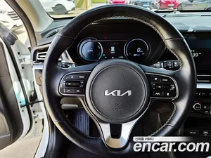 Kia Niro, 2023 — миниатюра 18