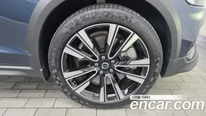 Volvo V60, 2022 — миниатюра 7