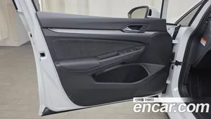 Volkswagen Golf, 2026 — миниатюра 13