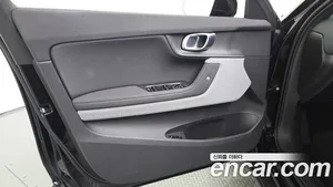 Polestar Polestar 2, 2022 — миниатюра 14