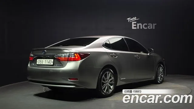Lexus ES, 2017 — фото автомобиля из Кореи
