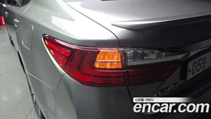 Lexus ES, 2017 — миниатюра 8
