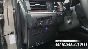 Lexus ES, 2017 — миниатюра 26