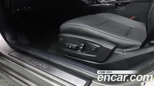 Lexus ES, 2017 — миниатюра 31
