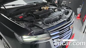 Cadillac Escalade, 2022 — миниатюра 6