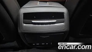 Cadillac Escalade, 2022 — миниатюра 32