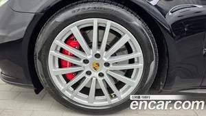 Porsche Panamera, 2017 — миниатюра 5