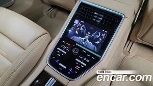 Porsche Panamera, 2017 — миниатюра 24