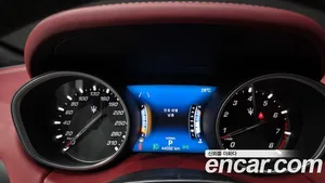 Maserati Levante, 2020 — миниатюра 11