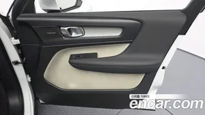 Volvo XC40, 2025 — миниатюра 13