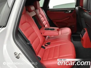 Porsche Macan, 2021 — миниатюра 12