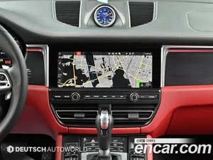 Porsche Macan, 2021 — миниатюра 14