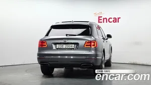 Bentley Bentayga, 2017 — миниатюра 4
