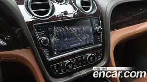 Bentley Bentayga, 2017 — миниатюра 15