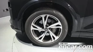 Audi Q6 e-tron, 2025 — миниатюра 5