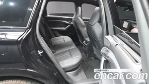 Audi Q6 e-tron, 2025 — миниатюра 12