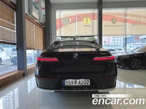 BMW 7-Series, 2023 — миниатюра 4